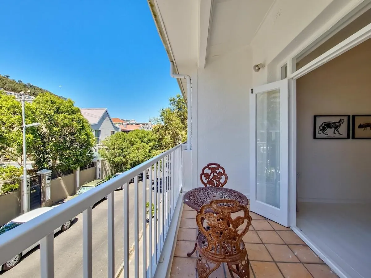 Tranquil Family Home In Green Point Cape Town 0*,